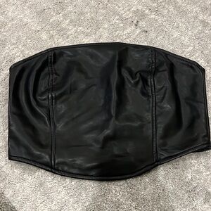 NEVER WORN KENDALL & KYLIE LEATHER TOP